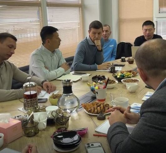 У нас в гостях — китайские и российские партнёры! 